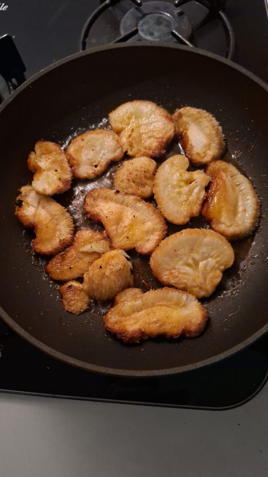 Melena de león preparada para platos gourmet